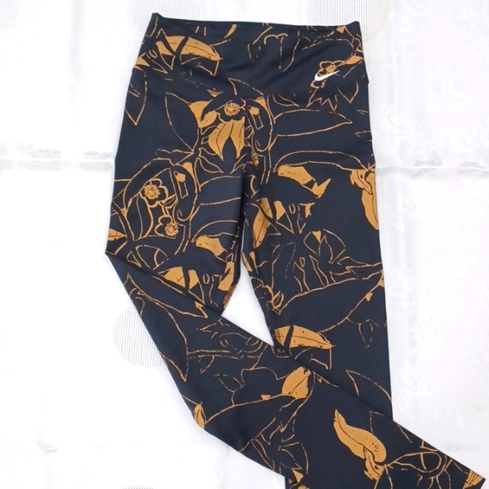 Womens leggings, size S,Nike Dry-Fit
